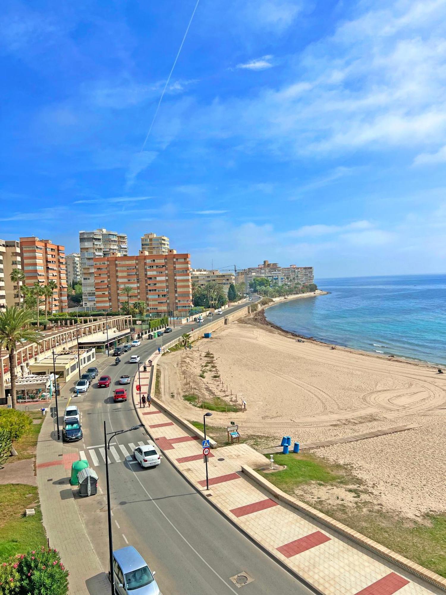 Apartamento Ático en 1ª línea con impresionantes vistas al mar El Campello Exterior foto