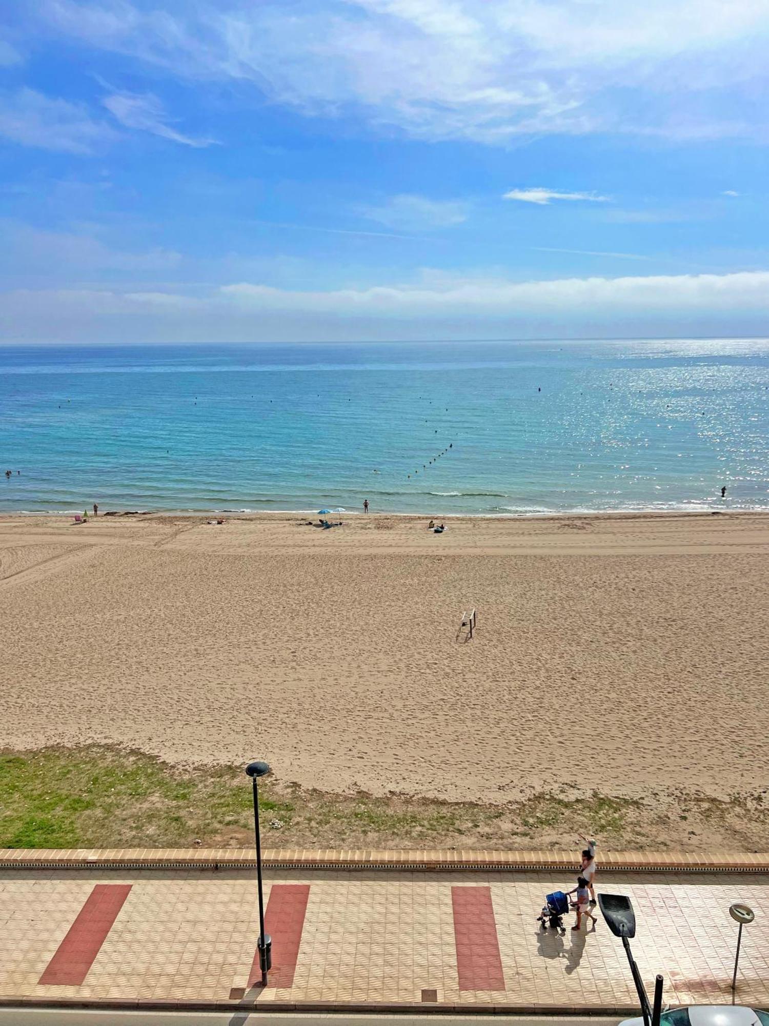 Apartamento Ático en 1ª línea con impresionantes vistas al mar El Campello Exterior foto